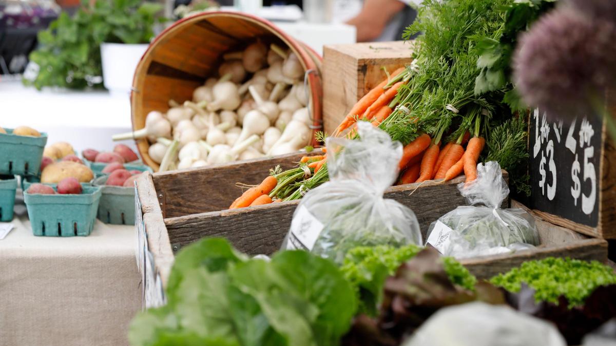 ‘Fresh, local, garden varieties:’ Why Lexington Farmers Market is Kentucky’s biggest