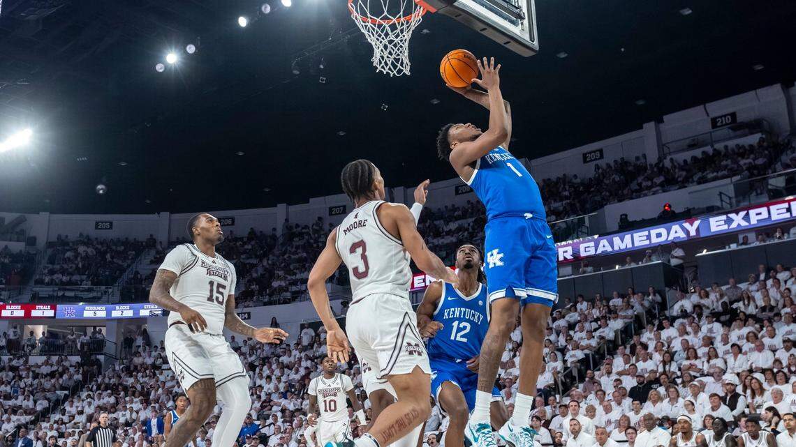 Shot charts from No. 16 Kentucky basketball’s 91-89 buzzer-beating win at Mississippi St.