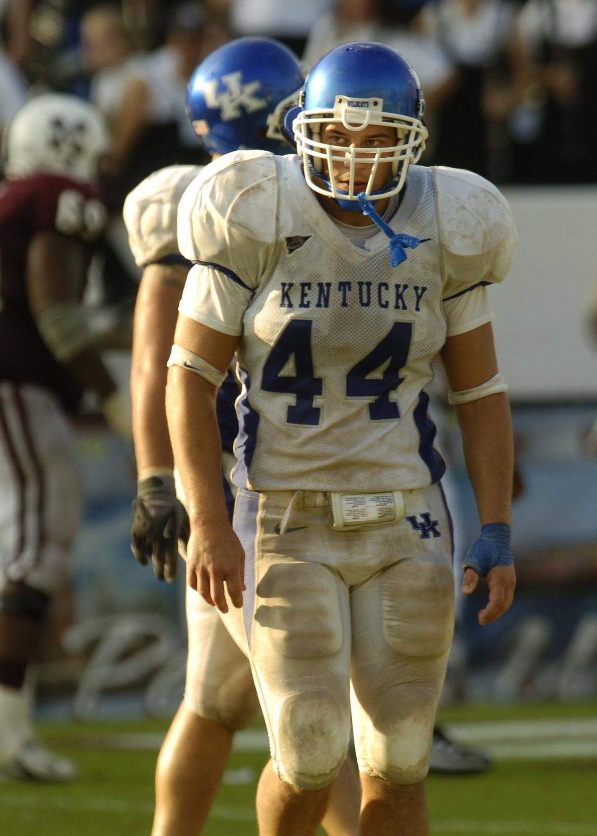 As Kentucky’s starting middle linebacker in 2004, Jon Sumrall started every game and led the Wildcats in tackles with 72.