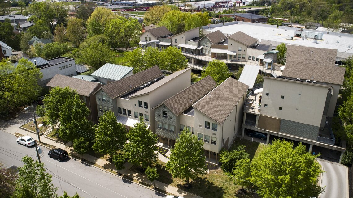 City paid off developer’s $600,000 loan. Then it gave her company a million-dollar contract.
