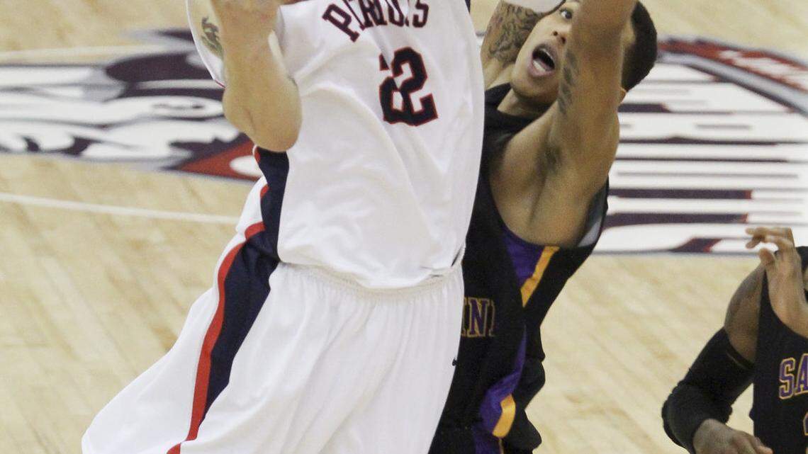 Benito Santiago Jr., son of the former major-league All-Star catcher, wants to pursue a professional basketball career.