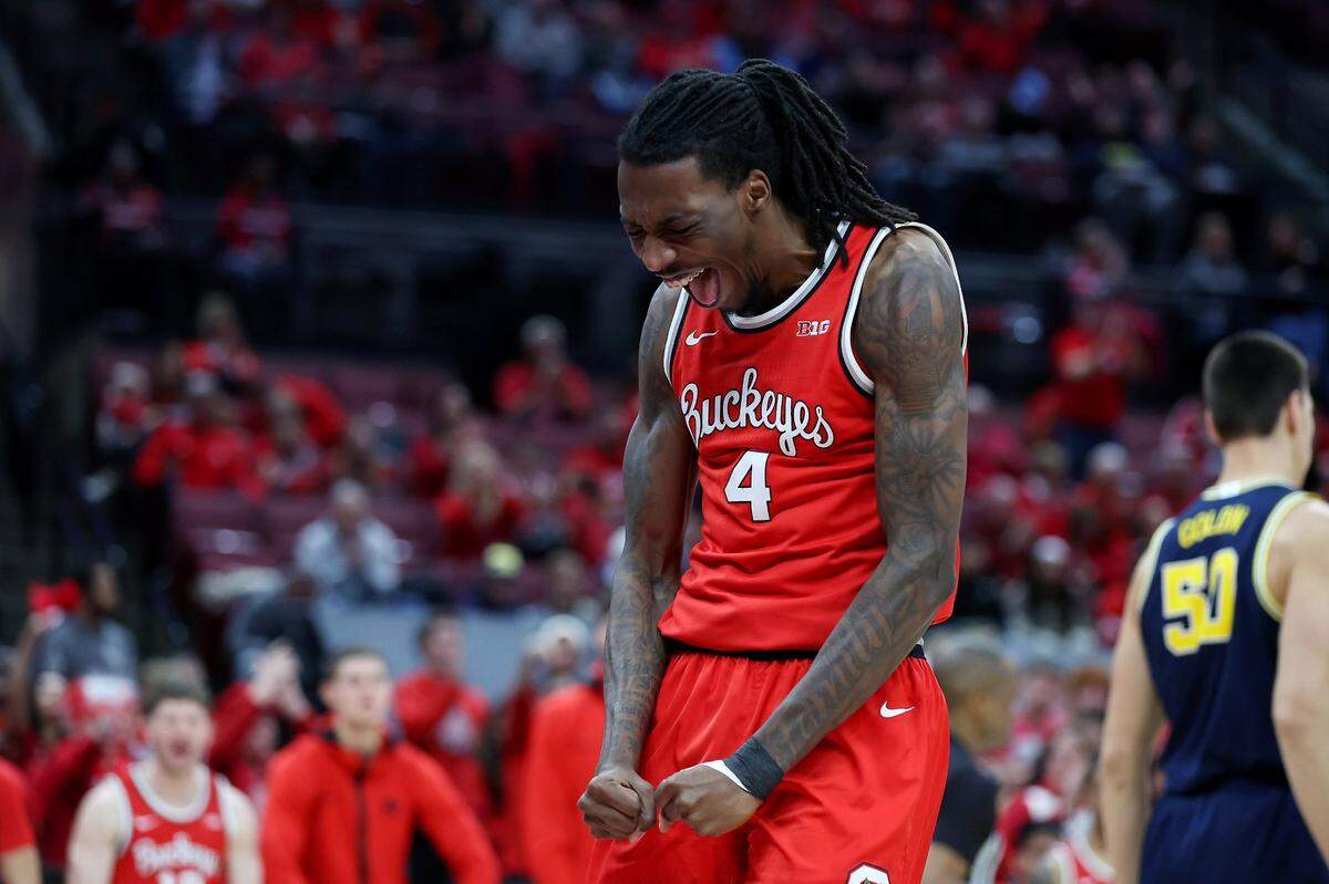 Aaron Bradshaw is leaving Ohio State after just one season with the Buckeyes.