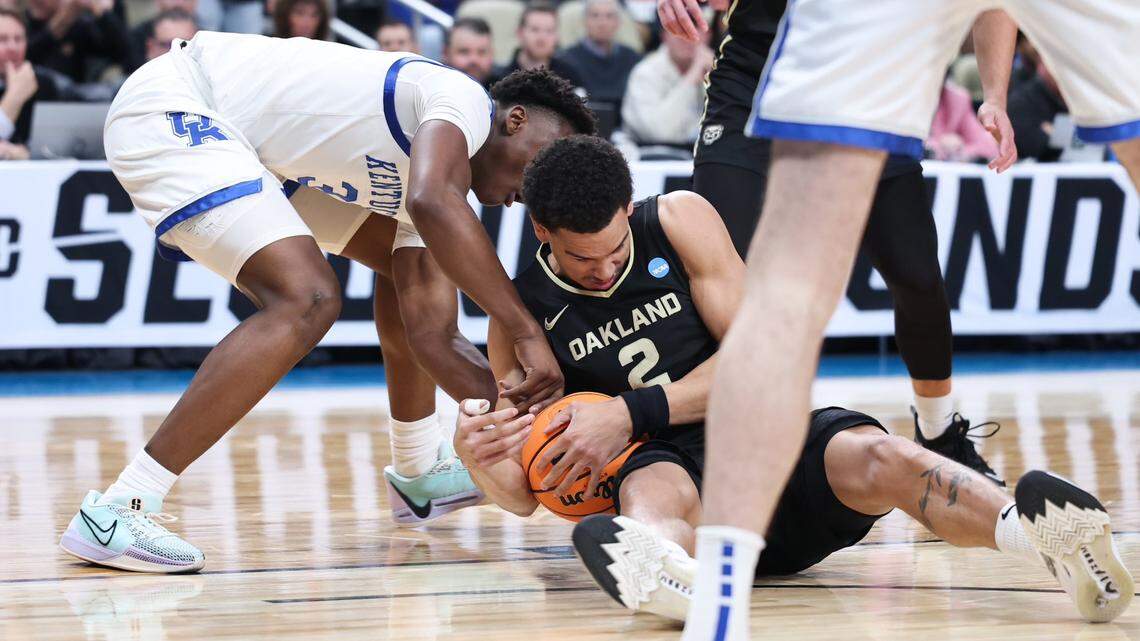 Box score from Kentucky basketball’s 80-76 NCAA Tournament loss to No. 14 seed Oakland