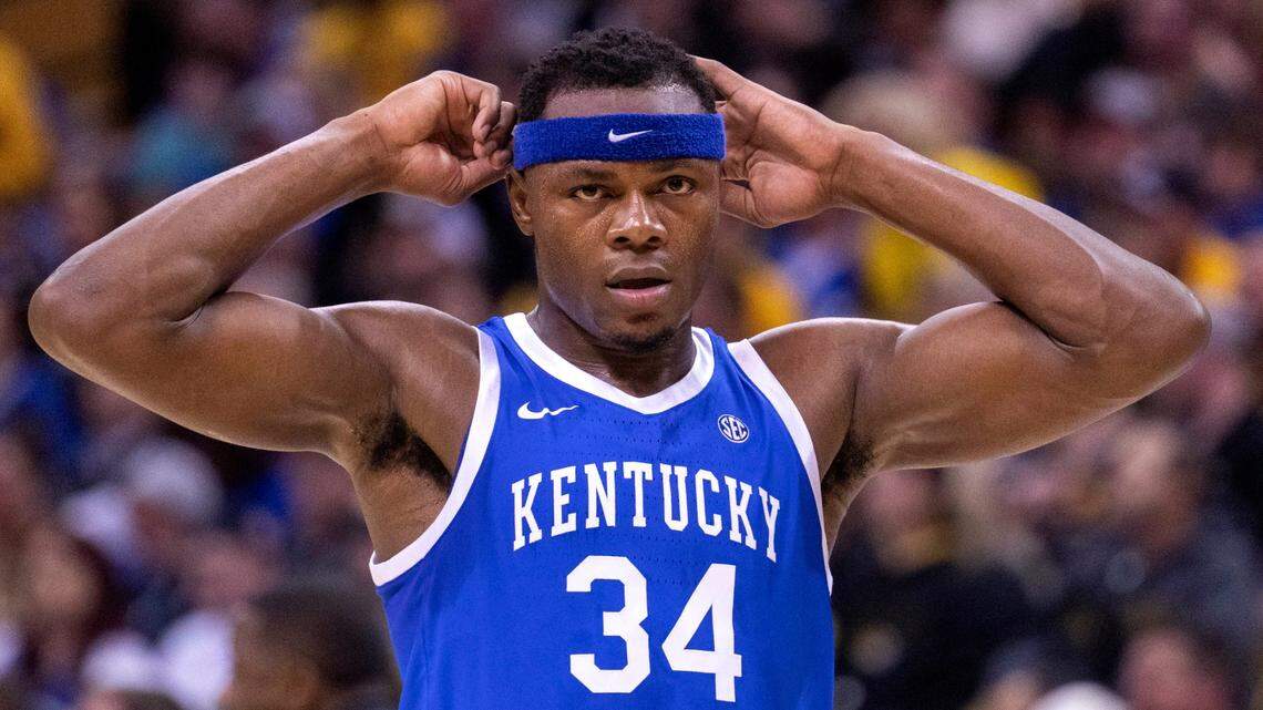 How No. 19 Kentucky and Louisville match up — with a game prediction