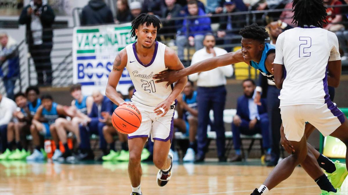 Kentucky signee DJ Wagner scored 18 points Friday night as his Camden, N.J., high school team won a game at Kentucky State University.