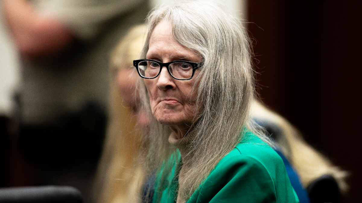 Carol Ann Hignite, of Lexington, who is accused of fatally assaulting her husband, 76-year-old Leon Dewayne Hignite, glances at her family in courtroom A of the Circuit Courthouse Building in downtown Lexington on January 13, 2025, in Lexington, Ky.