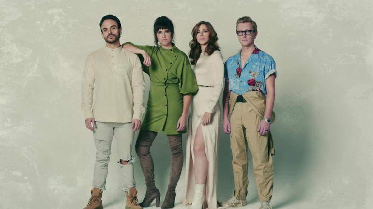 Mike Calabrese, Bridget Kearney, Rachael Price and Mike Olson are members of Lake Street Dive. The band will perform Friday at Manchester Music Hall. The band’s touring keyboardist Akie Bermiss is not pictured.