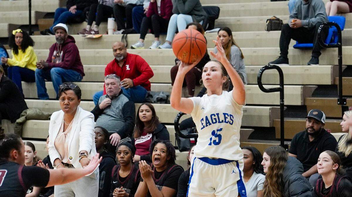 Chapel Brown scored 17 points to help spark LCA to Wednesday night’s win.