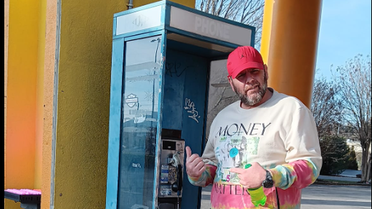 Who was Guy House, the man who killed 2 at Lexington church, shot KY trooper?