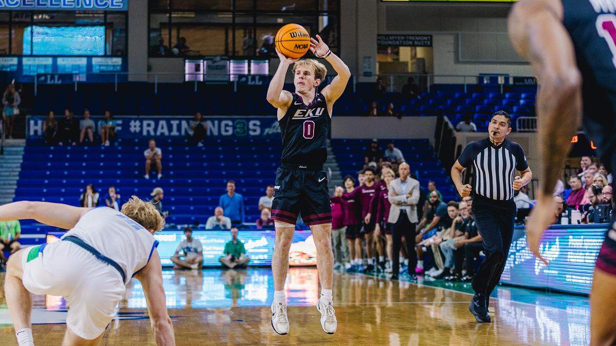 Turner Buttry, Kentucky’s 2022 Mr. Basketball at Bowling Green, is averaging 8.2 points per game this season for EKU while shooting 42.7% from 3-point range.