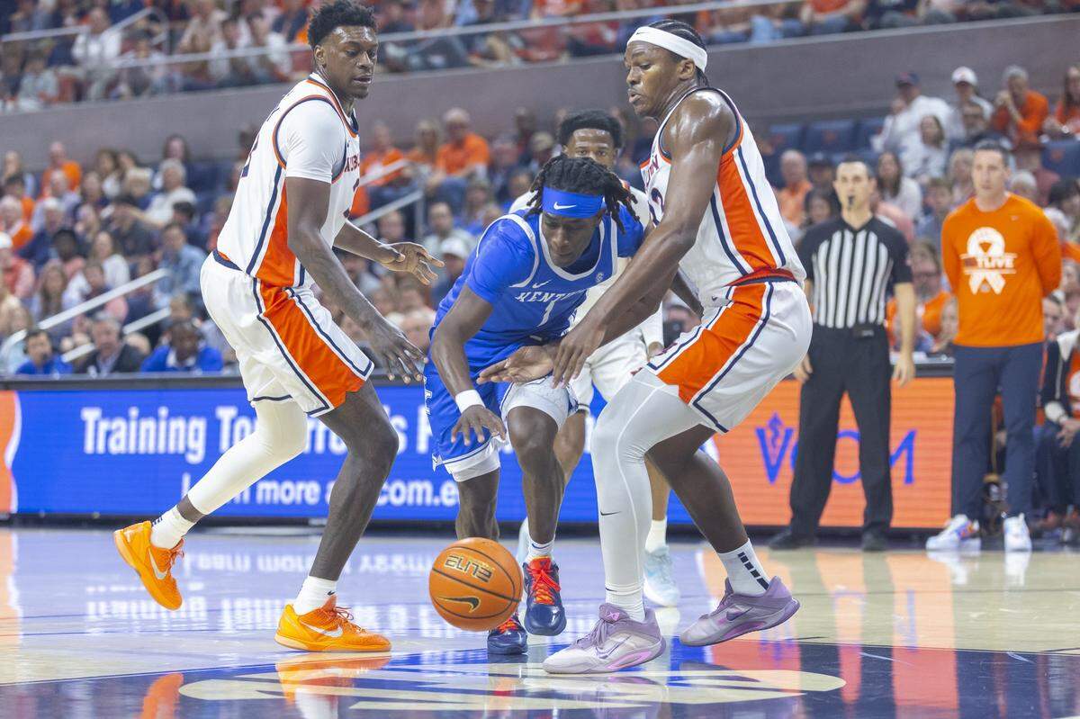 In spite of battling an undisclosed illness, Kentucky guard Denzel Aberdeen (1) played 38 minutes and scored 15 points with three assists in UK’s 75-74 loss at Auburn Saturday night. Aberdeen and the Wildcats (17-10, 8-6 SEC) will return to action Tuesday night at South Carolina (12-15, 3-11 SEC).