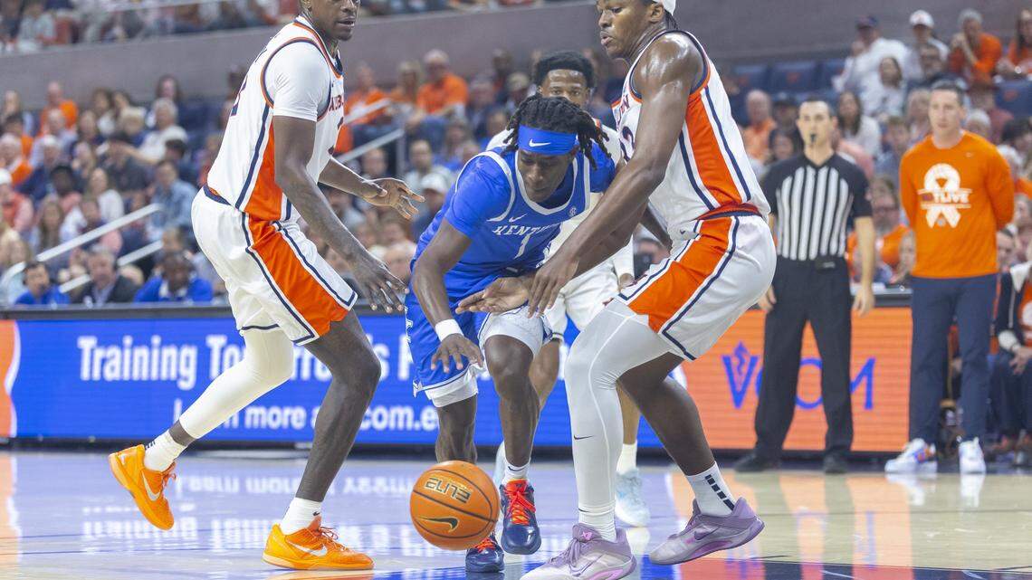 Where to watch, how to follow Kentucky’s men’s basketball game at South Carolina