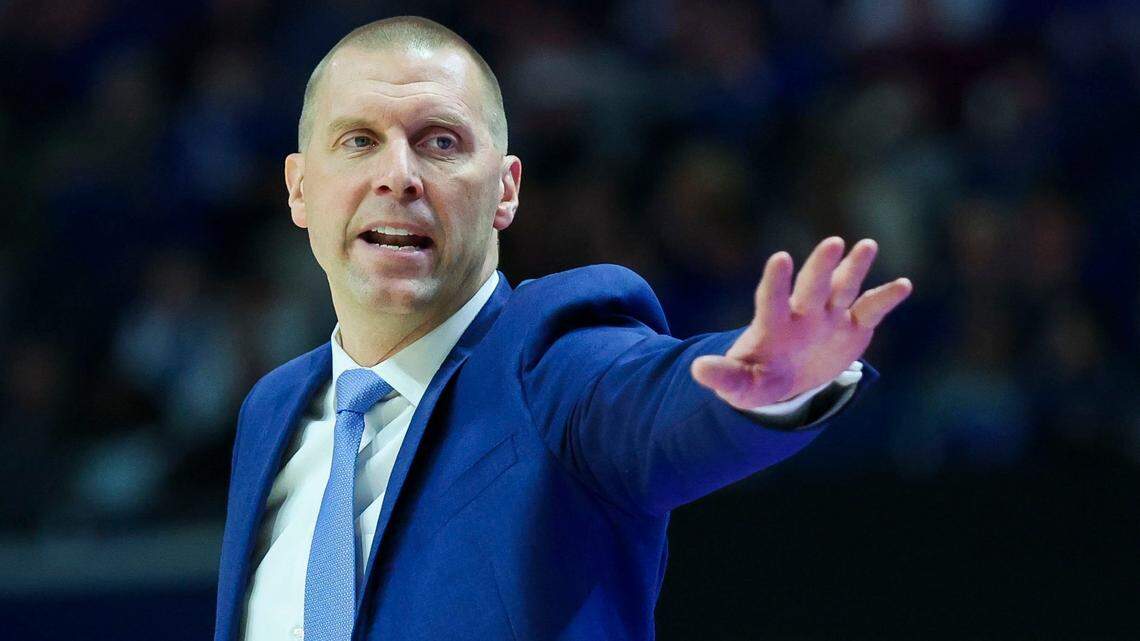 Before an awkward night in Rupp Arena, Mark Pope offers his thoughts on John Calipari