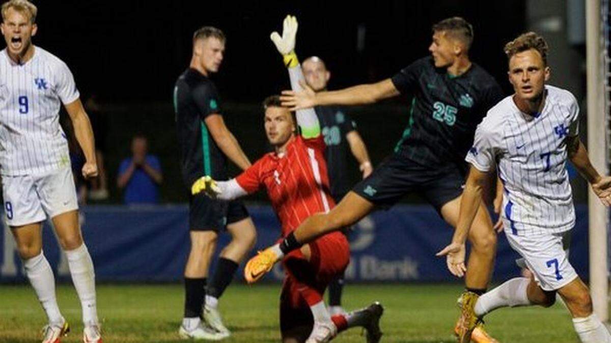 Senior midfielder Nick Gutmann (7) scored the only Kentucky goal in a 1-1 tie with Marshall on Friday night in Lexington.