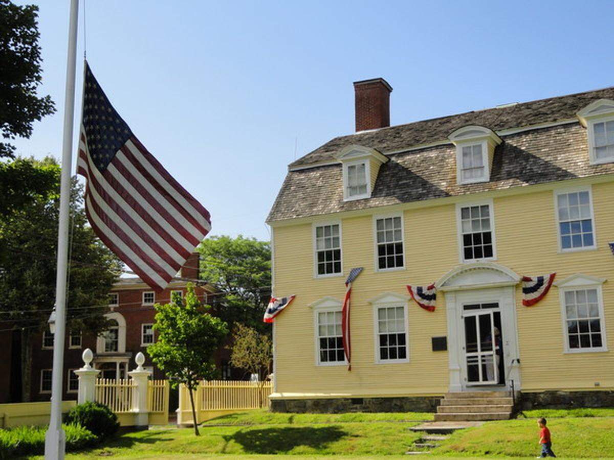 John Paul Jones, colonial America’s first sea warrior, was a tenant of the Widow Purcell in this house in 1781 while he supervised the building of the Navy’s ship America nearby.