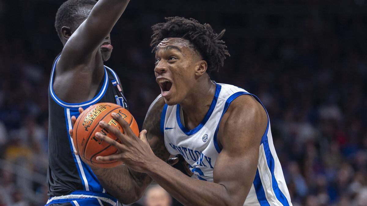 Box score from No. 19 Kentucky basketball’s 77-72 Champions Classic win over No. 6 Duke