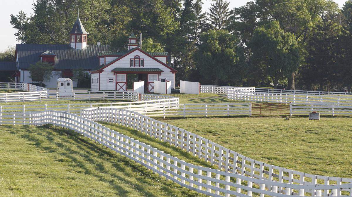 The historic Calumet horse farm fetched about $50,000 per acre when it was sold Thursday to a new trust.