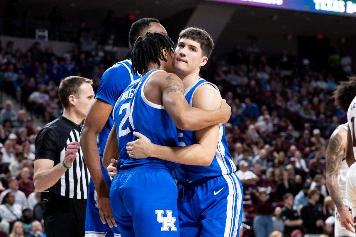 Kentucky freshmen D.J. Wagner and Reed Sheppard both scored in double figures against Texas A&M on Saturday, but the Cats lost to the Aggies in overtime.