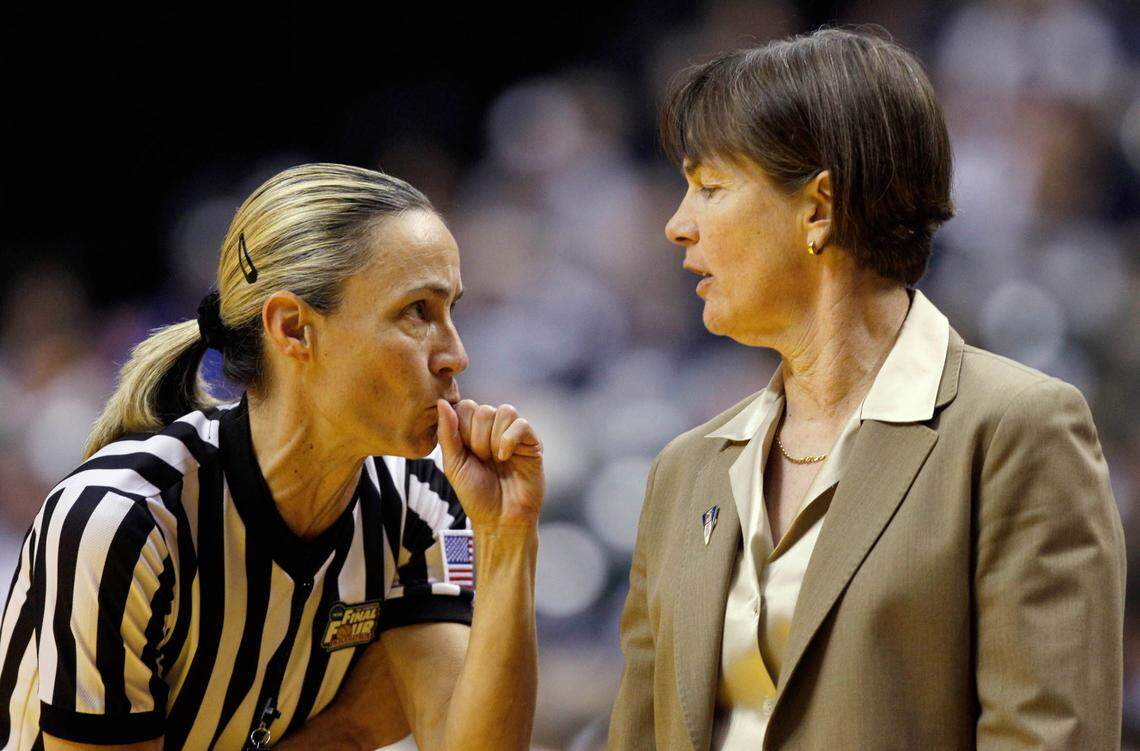 Stanford head coach Tara VanDerveer has words with referee Lisa Mattingly during a game in 2011. Mattingly was voted Sunday into the Women’s Basketball Hall of Fame.