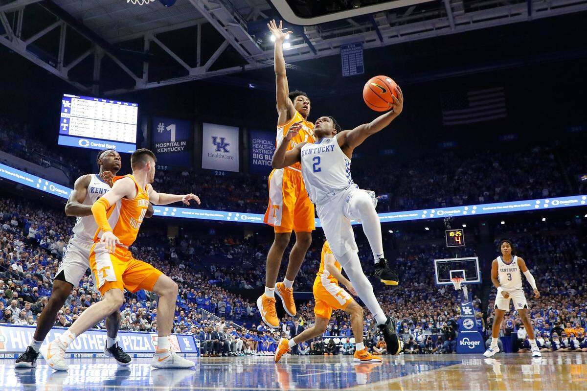 Kentucky’s Sahvir Wheeler (2) was challenged by Tennessee’s Kennedy Chandler during Saturday’s game at Rupp Arena. Wheeler finished with 21 points and eight assists while Chandler had 17 points and three assists.