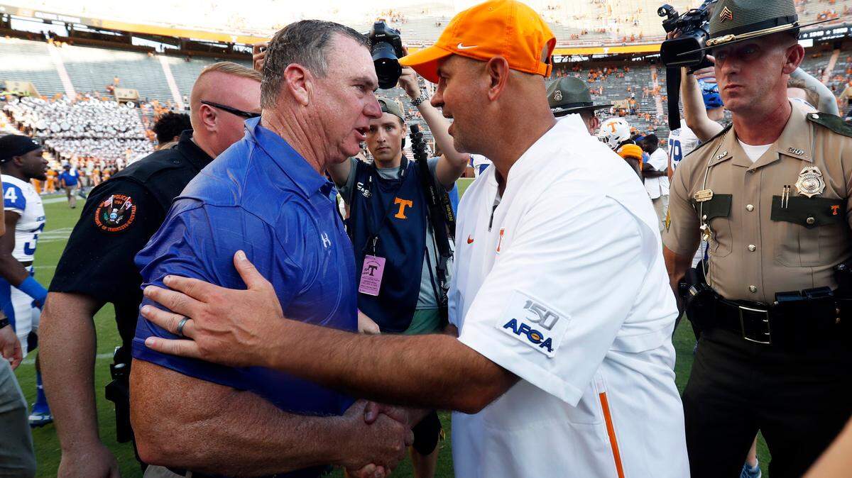 Continuous Tennessee football chaos is creating a big opportunity for Kentucky