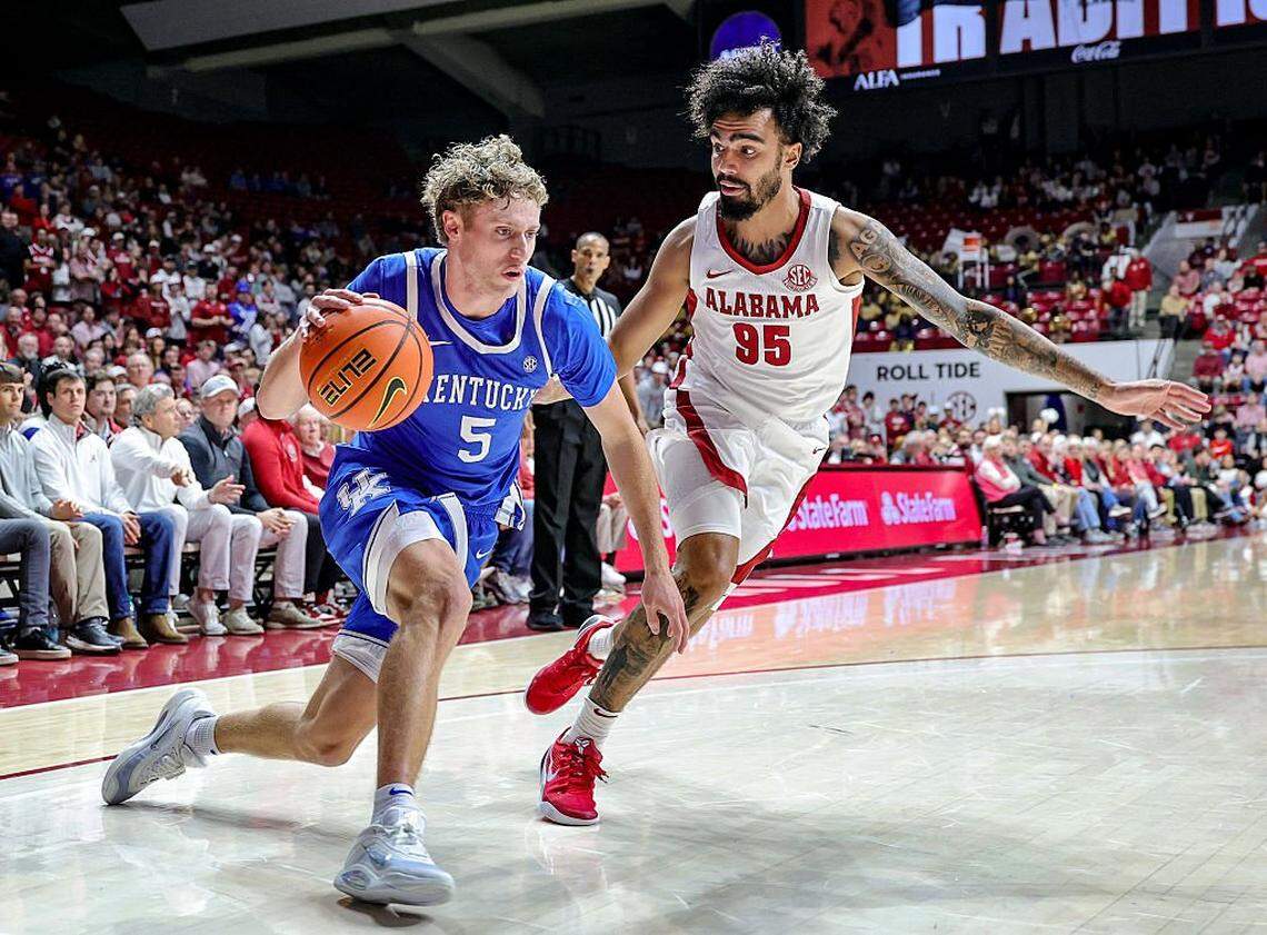 Kentucky guard Collin Chandler has eight double-figure scoring games this season but none since Dec. 5.