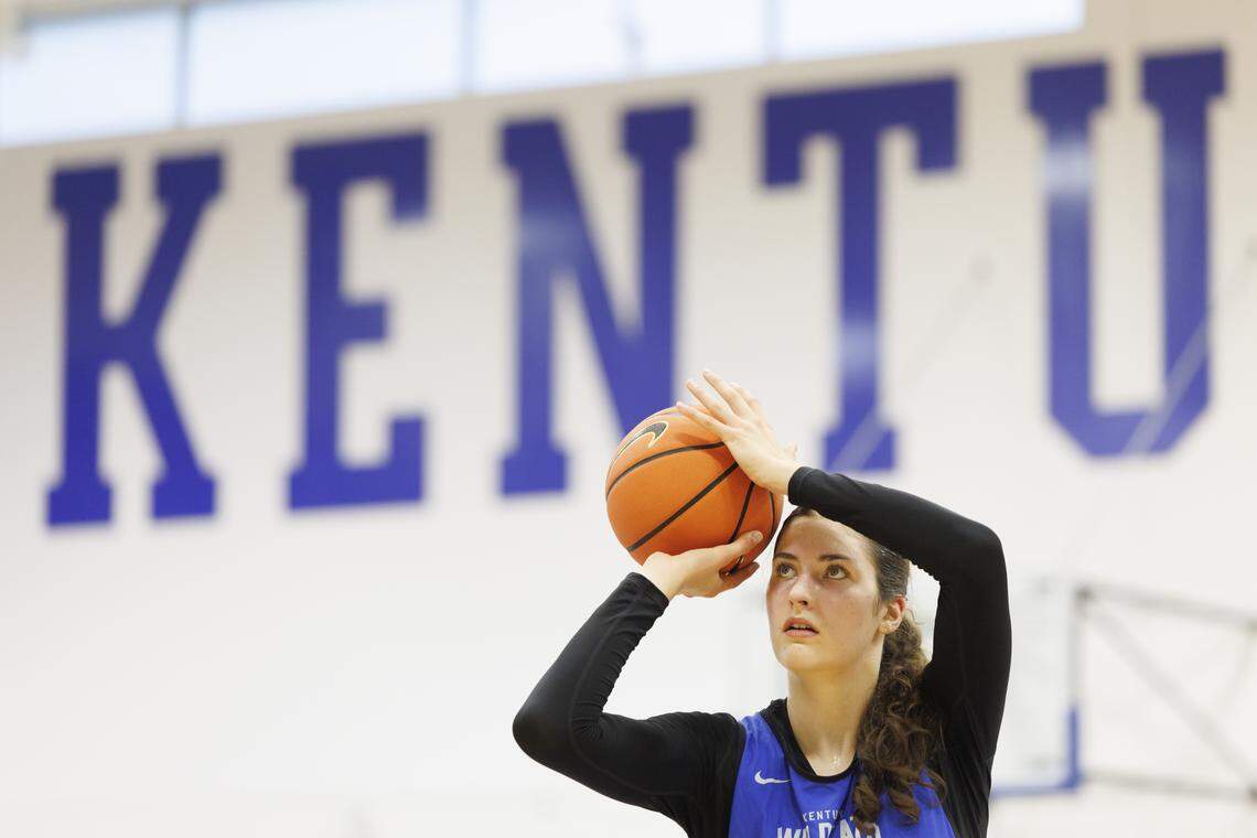 Swedish center Elsa Vadfors was a late addition to Kentucky’s 2025 recruiting cycle.