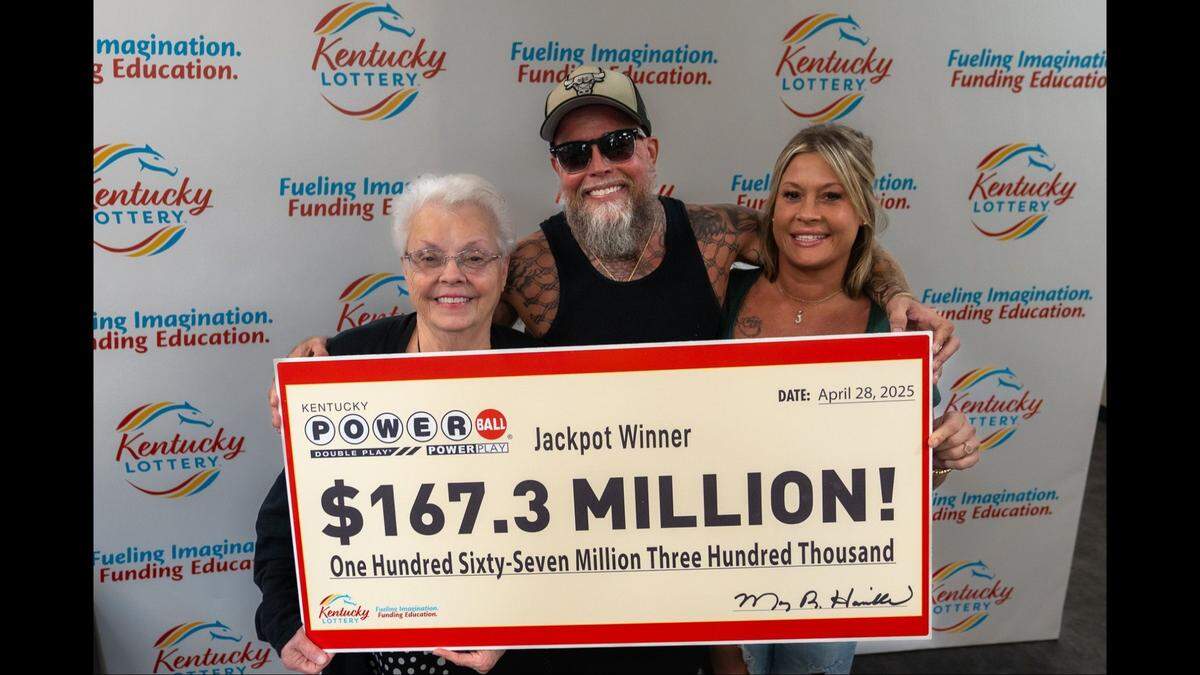 Linda Grizzle and her son, Shannon Farthing, have the choice to receive their prize in graduated annual payments or in a lump cash sum.