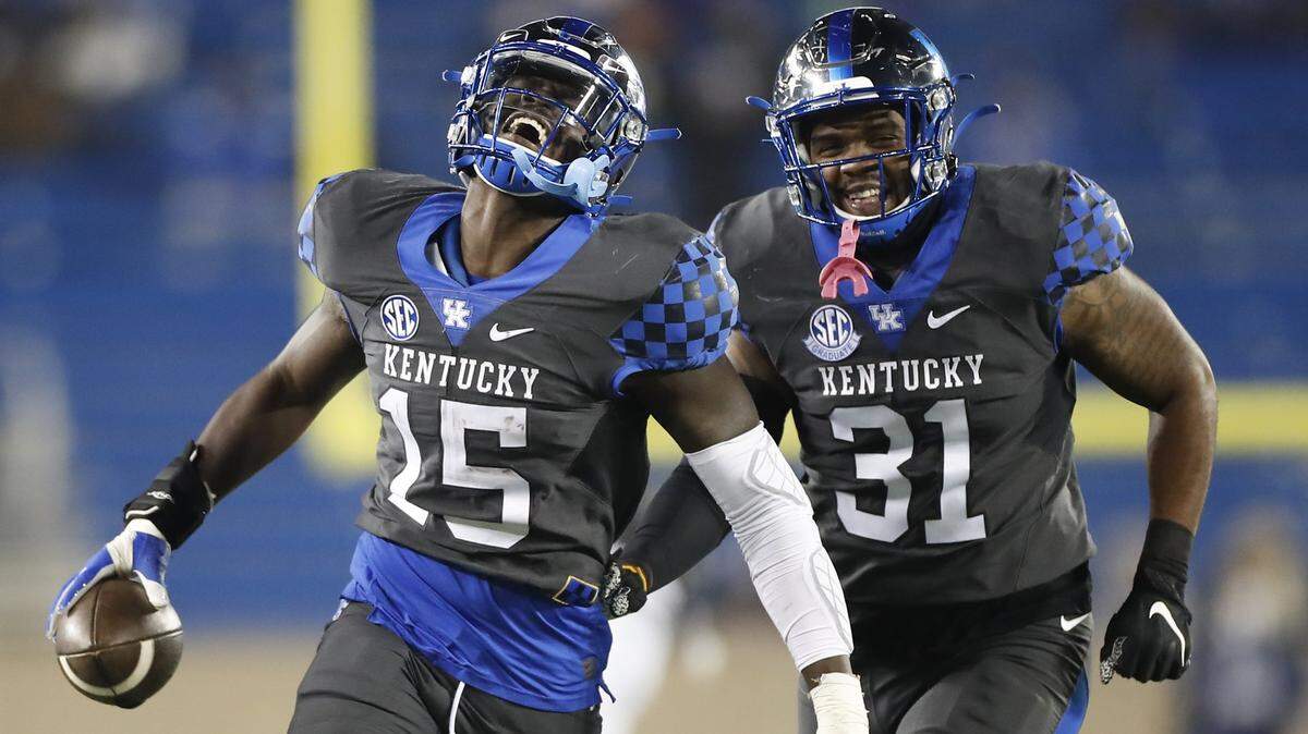 Kentucky closes regular season with convincing win over South Carolina