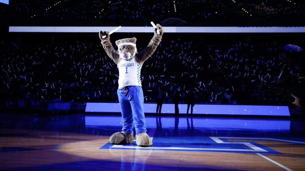 The 2022 edition of the Blue-White Scrimmage for the UK men’s basketball team will be held in Eastern Kentucky, it was announced Tuesday night.