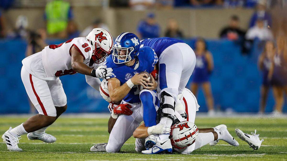 To have a shot at Florida, UK will need a better Levis — and a stouter Big Blue Wall