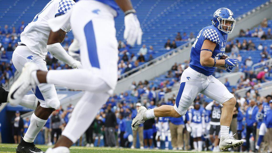 Does Kentucky have the best tight ends in the country? ‘They’ve got a chance to be.’