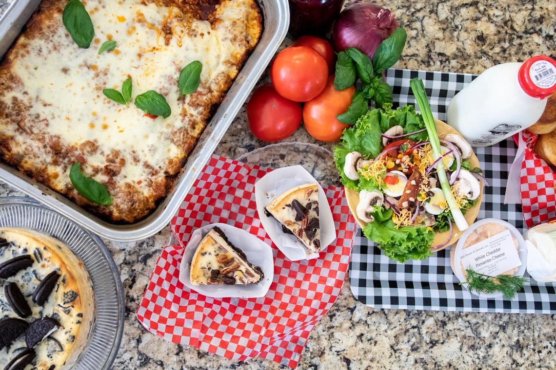 Dodd’s Corner Farmer’s Market offers meals made with local and fresh ingredients in Nicholasville, Ky. Wednesday, Oct. 23, 2019.