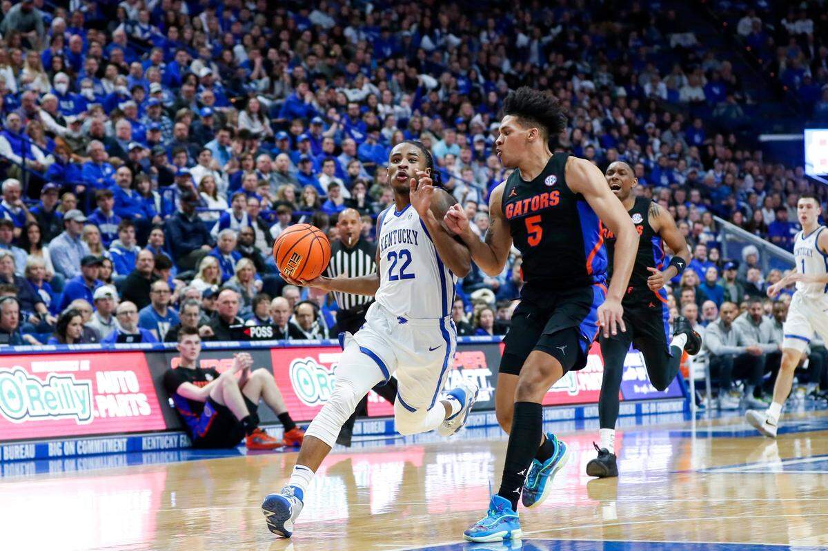 Kentucky freshman guard Cason Wallace (22) had 20 points, three rebounds, three blocked shots, two assists and a steal in UK’s 72-67 win over Florida in Rupp Arena on Feb. 4. The Wildcats and Gators will face each other again Wednesday night in Gainesville.