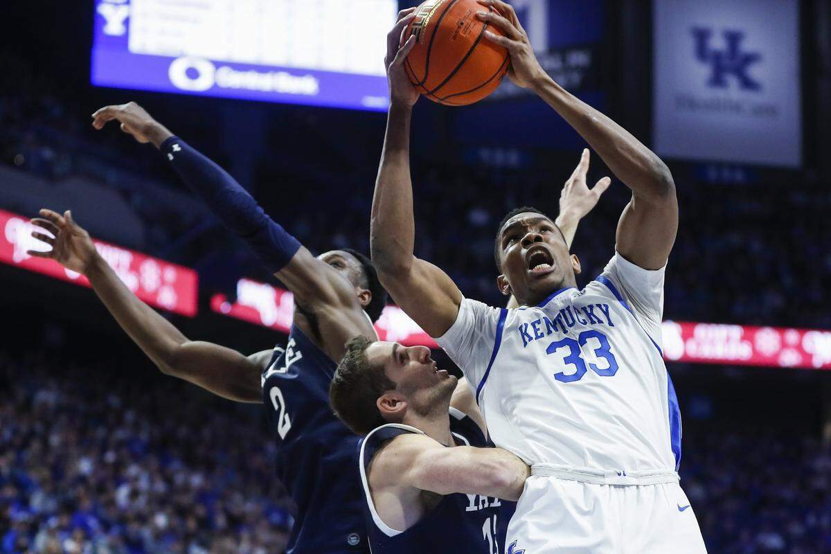 Kentucky’s Ugonna Onyenso grabs a rebound against Yale on Saturday, Dec. 10, 2022, at Rupp Arena in Lexington, Ky.