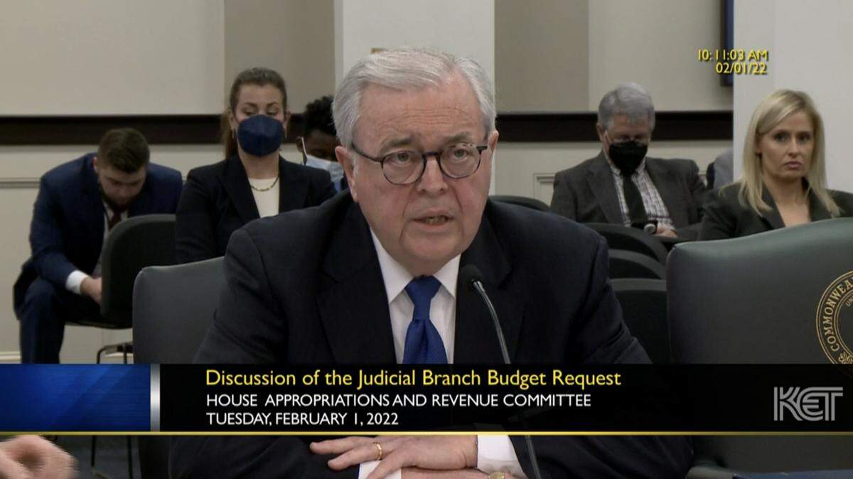 Kentucky Supreme Court Chief Justice John Minton appeared before members of the House Standing Committee on Appropriations and Revenue this Tuesday to propose a $10,000 raise for all full-time judicial branch employees.
