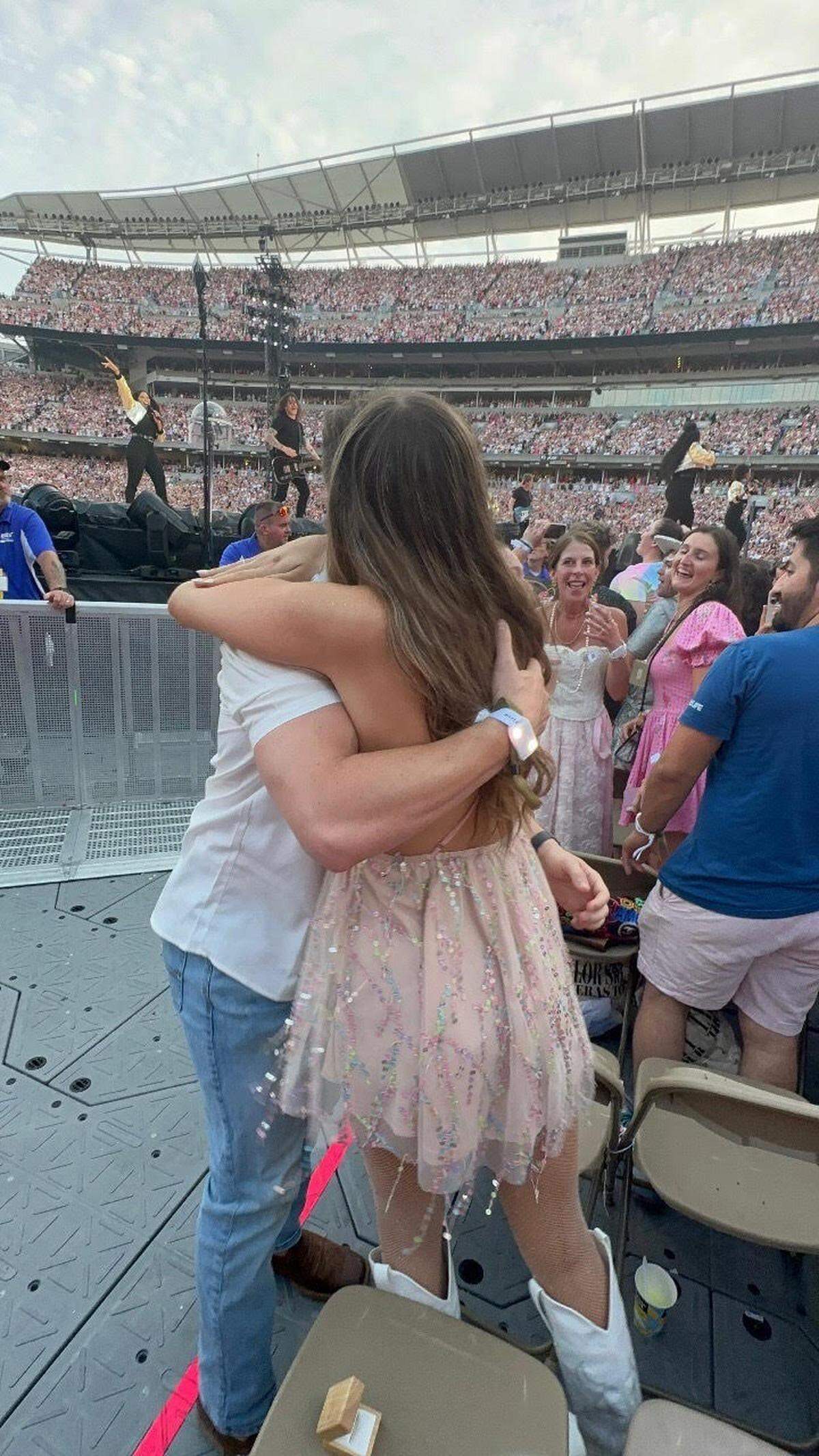 University of Kentucky alumna Ana Stone got engaged to her boyfriend, Tyler Brown, at the Taylor Swift concert in Cincinnati, Ohio last weekend.