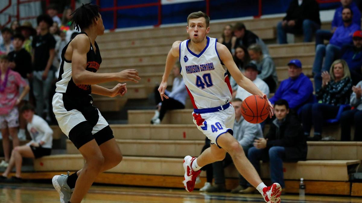 Madison Central’s Will Hardin (40) is among the candidates for this year’s Mr. Basketball award.