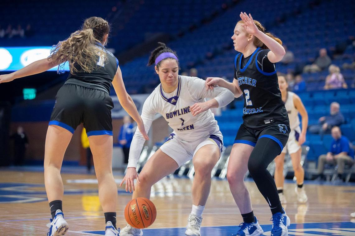 Bowling Green’s Meadow Tisdale (1) is the 4th Region player of the year.