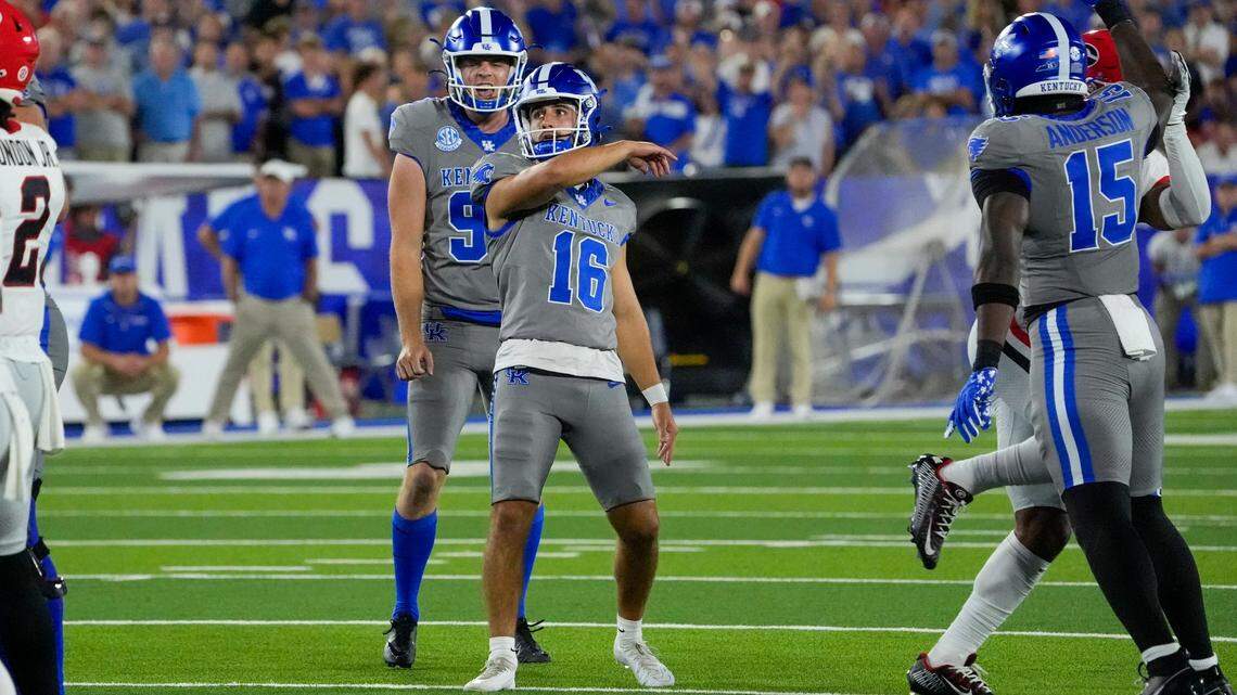 Kentucky place-kicker Alex Raynor (16) is 12-of-12 on field goals this season.