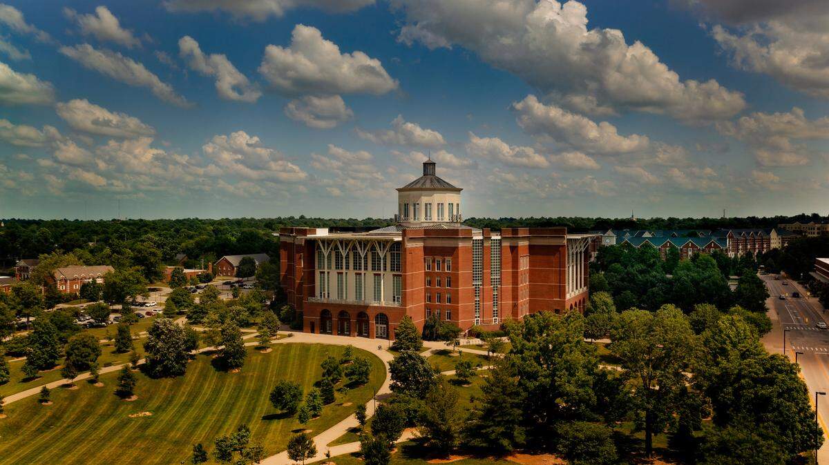 W.T. Young Library has been the site of numerous tree plantings in recent years. Photo by Mark Cornelison | UKphoto