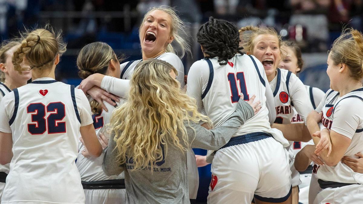 Who are Kentucky’s top 25 girls high school basketball teams for 2023-24?