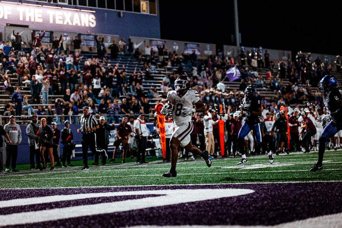EKU running back Joshua Carter runs in for a touchdown against Tarleton State on Nov. 2. Carter has 10 rushing touchdowns this season for the Colonels.