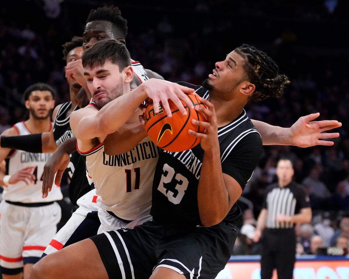 In its 2023 NCAA Tournament opener, Kentucky will face Providence — led by ex-UK forward Bryce Hopkins (23).