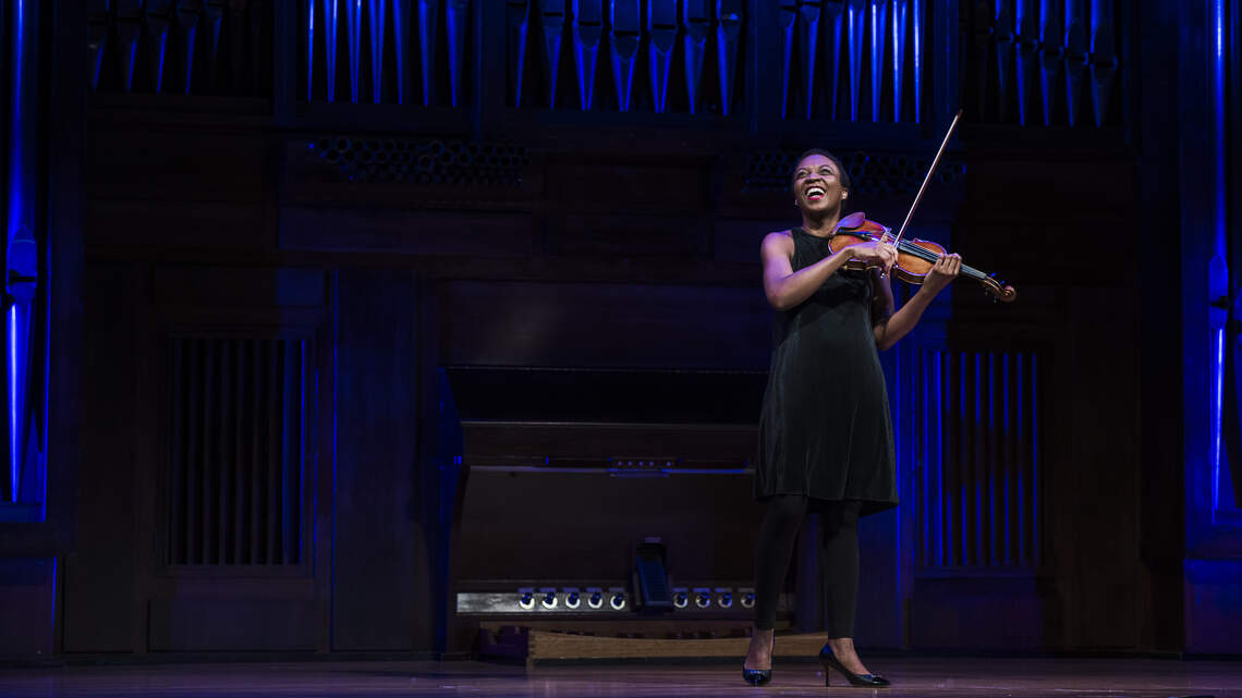 Lexington Philharmonic embracing songs from the heart with guest violinist