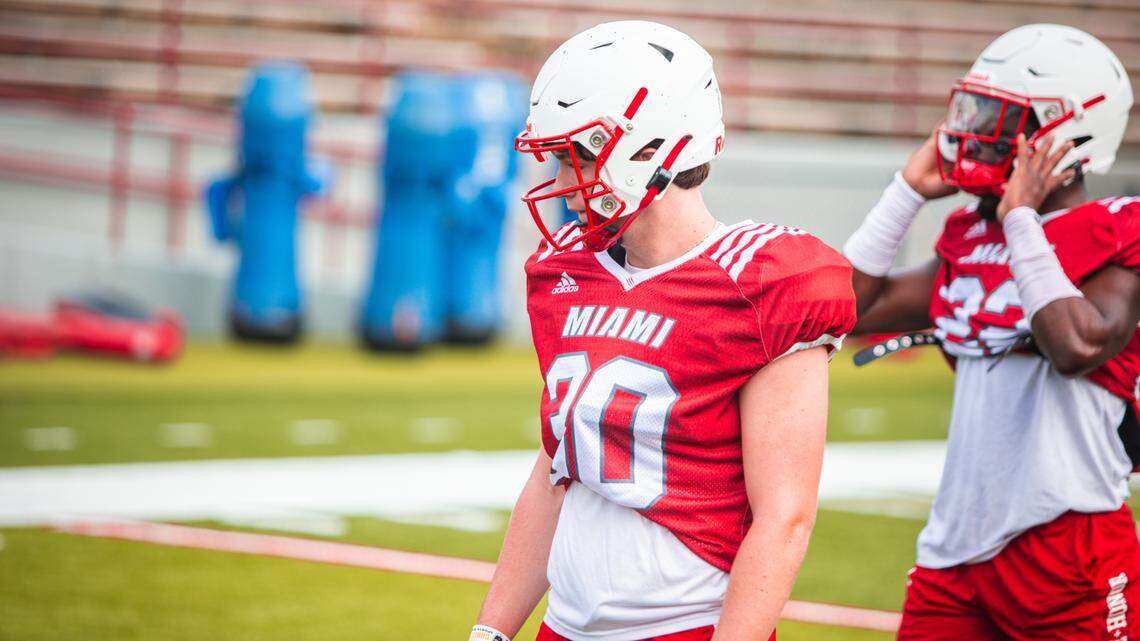 ‘I will be in red.’ Why a UK football great will root against the Cats on Saturday.