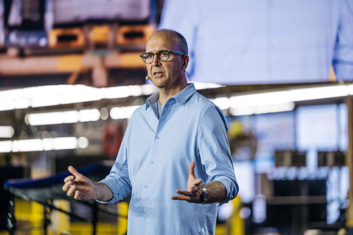 Doug Field, Ford chief EV, digital and design officer, introduces the new Ford Universal EV Platform and Ford Universal EV Production System on Monday, August 11, 2025 at Louisville Assembly Plant. Louisville Assembly Plant will assemble the platform’s first vehicle – a midsize four-door electric pickup. 