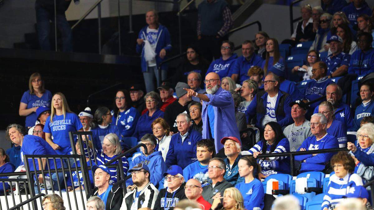 A sellout crowd of 6,117 in Memorial Coliseum boosted Kentucky to its first win over Louisville since 2015. “That’s what was advertised to me as what ‘Big Blue Nation’ was,” transfer point guard Georgia Amoore said.