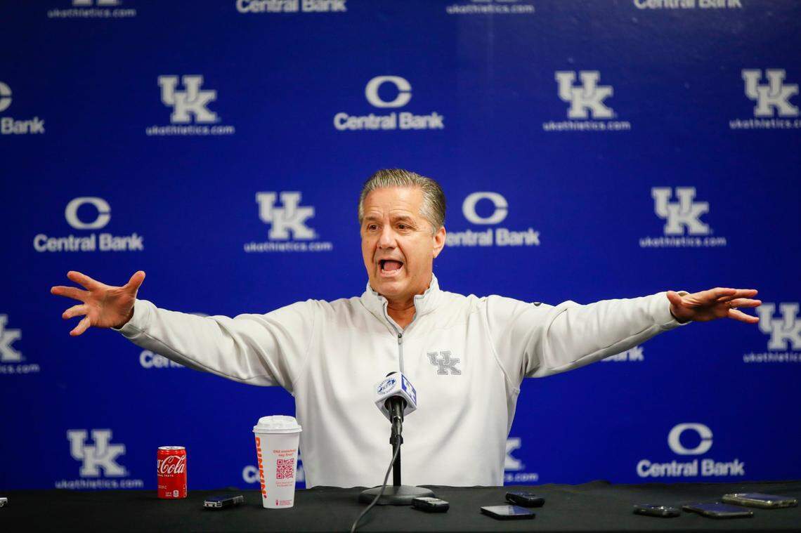 Head coach John Calipari’s Kentucky squad is ranked No. 4 ahead of the season, but injuries to Oscar Tshiebwe and Sahvir Wheeler could slow them out of the gate.
