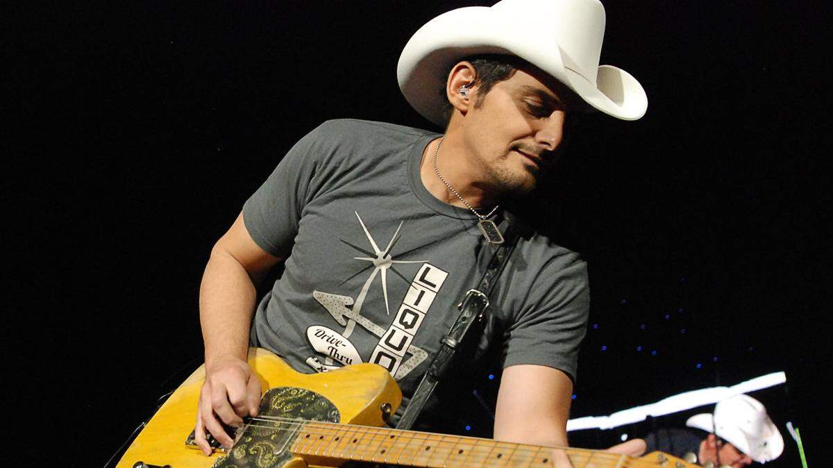 Brad Paisley in his last stop at Rupp Arena in March 2012. He will headline the second night of Red, White & Boom 2018.